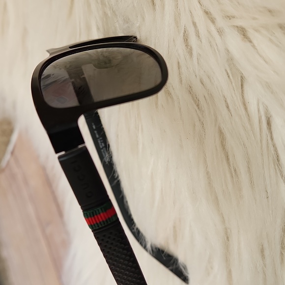 Gucci polarized square sunglasses - Picture 6 of 6